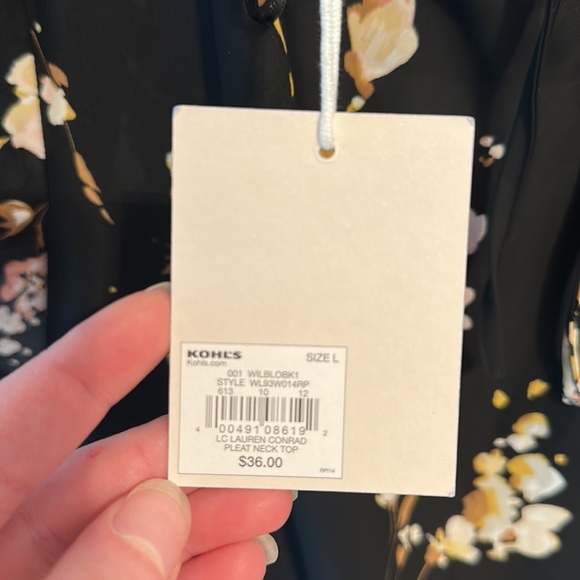 Top - Picture 3 of 3